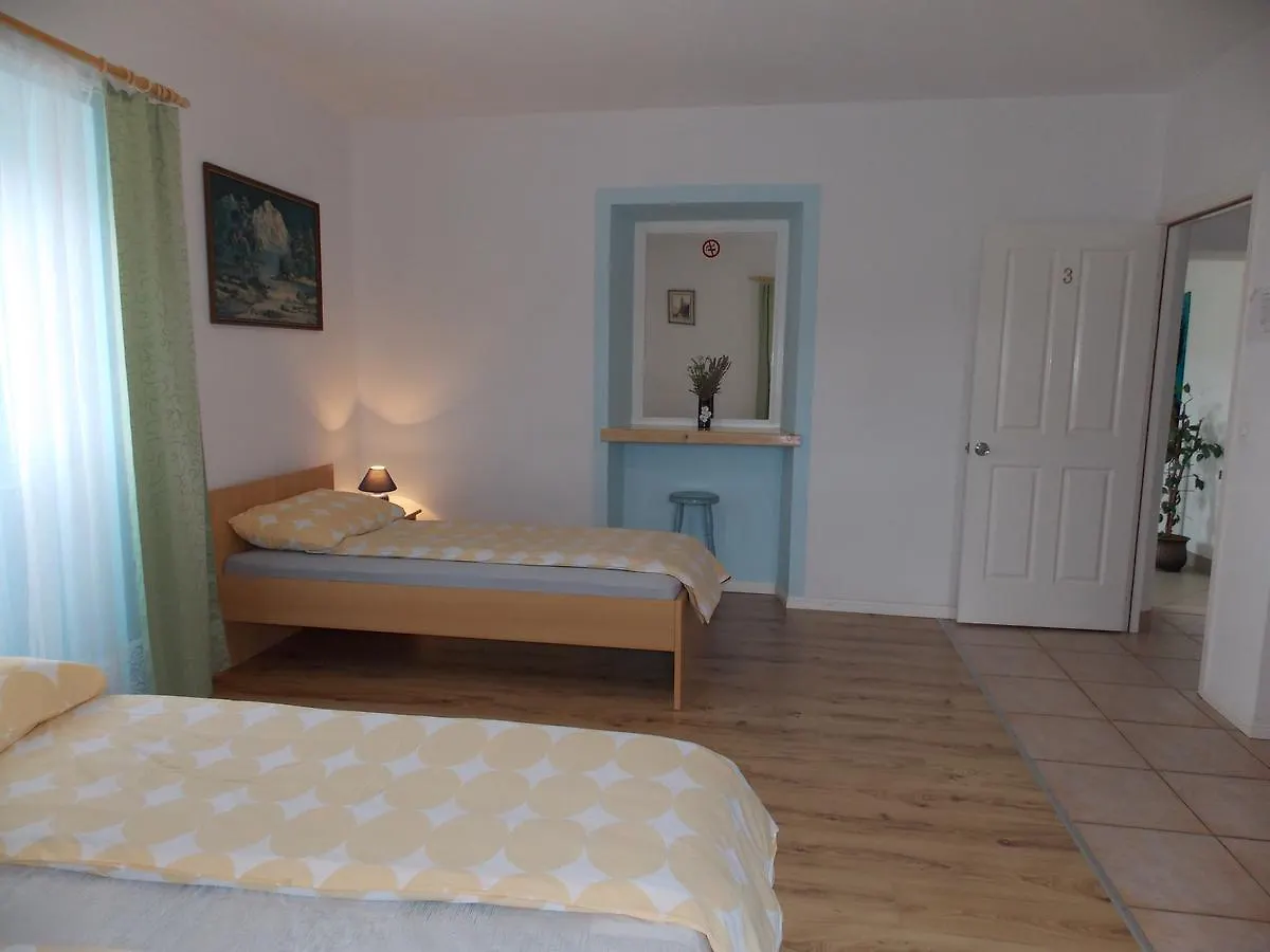 Villa Ljuba Županje Horvátország